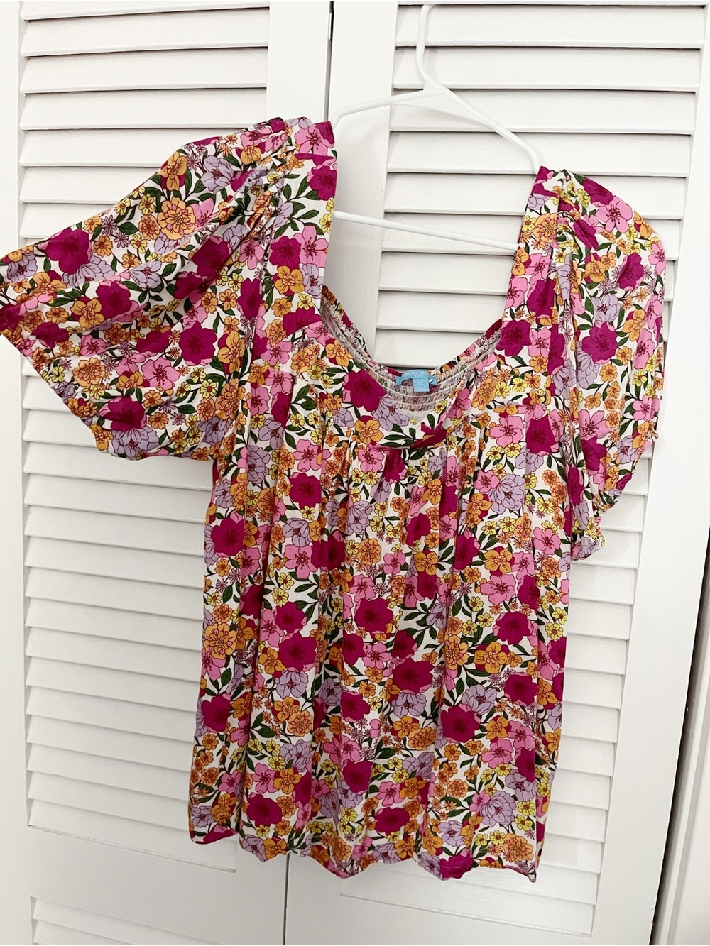 Draper James flowy floral blouse size XL